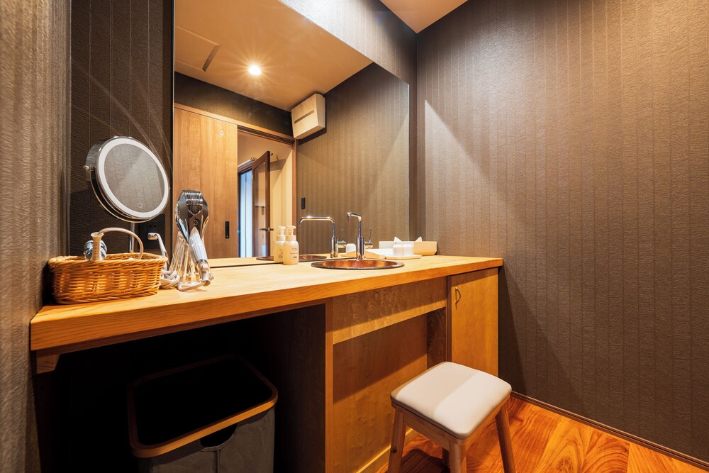 [スイートヴィラ／和洋室] 温泉・サウナ・夏期限定プール付 禁煙 客室8 | 別館 うみね