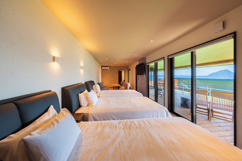 [スタンダードヴィラ/洋室/3ベッド] 温泉・低温サウナ付 禁煙 客室7 | 別館 うみね