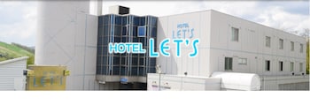 HOTEL LET’S