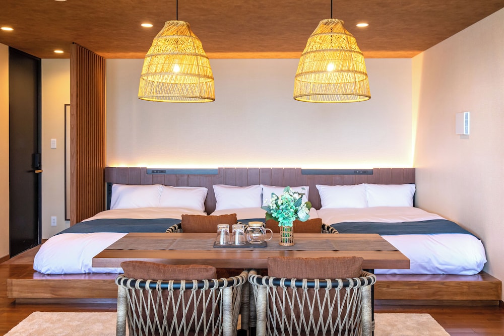 スーペリアトリプル 客室1 | ISHINOYA 別府 / 石のや 別府