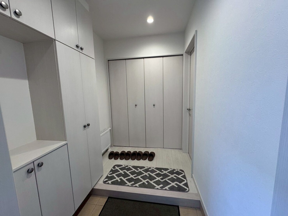 フロント1 | NOMAD STAY CHITOSE