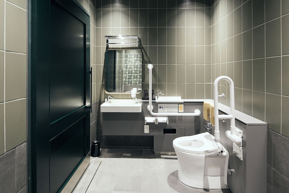 ユニバーサル 禁煙 バスルーム0 | トランセンダーホテル横浜