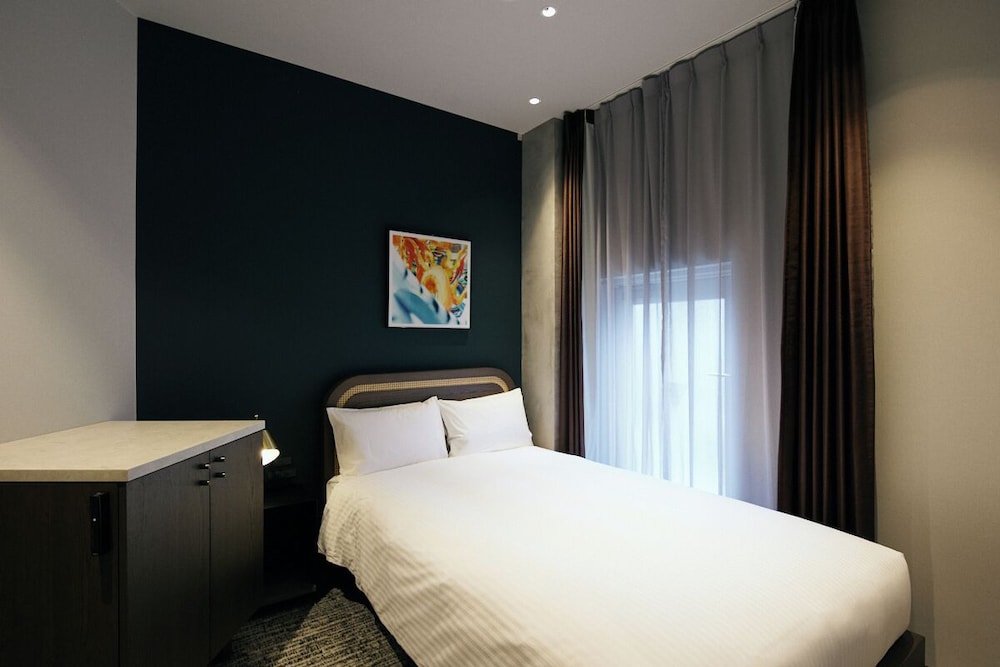 モデレートセミダブル 禁煙 | トランセンダーホテル横浜