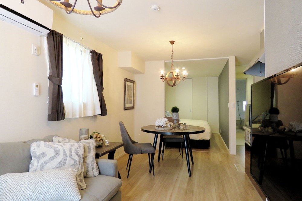 メゾン・ド・エールB室（禁煙／1LDK） 客室1 | メゾン・ド・エール