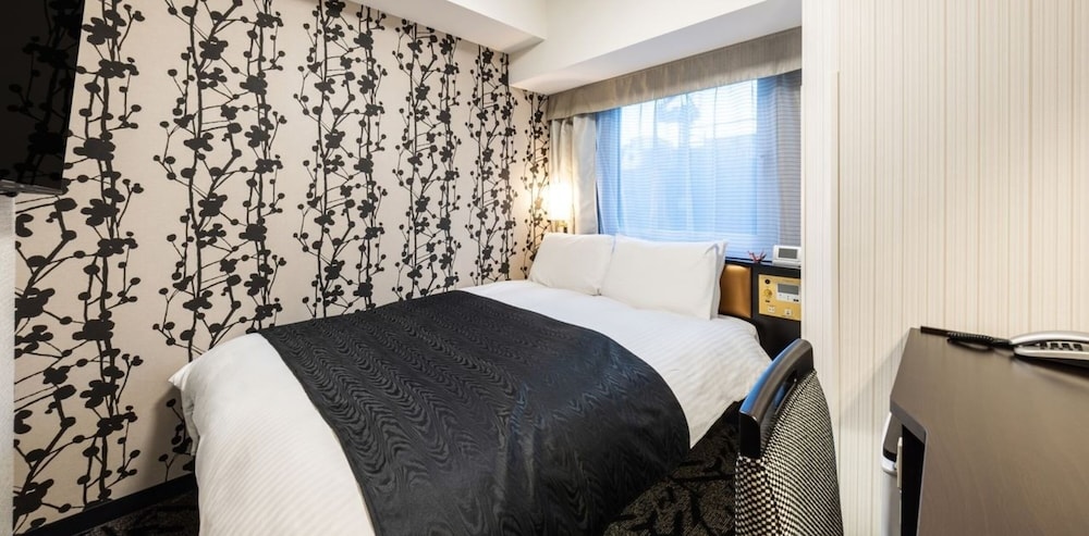 ダブルルーム 禁煙 | アパホテル〈大分駅前〉