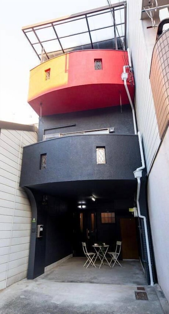 外観1 | 5BDR 1.5BA Osaka Castle House