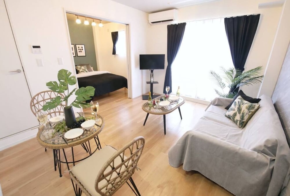 コンフォート アパートメント ベッド (複数台) 禁煙 バルコニー 202 客室内のダイニングエリア6 | フォルモント寺田町