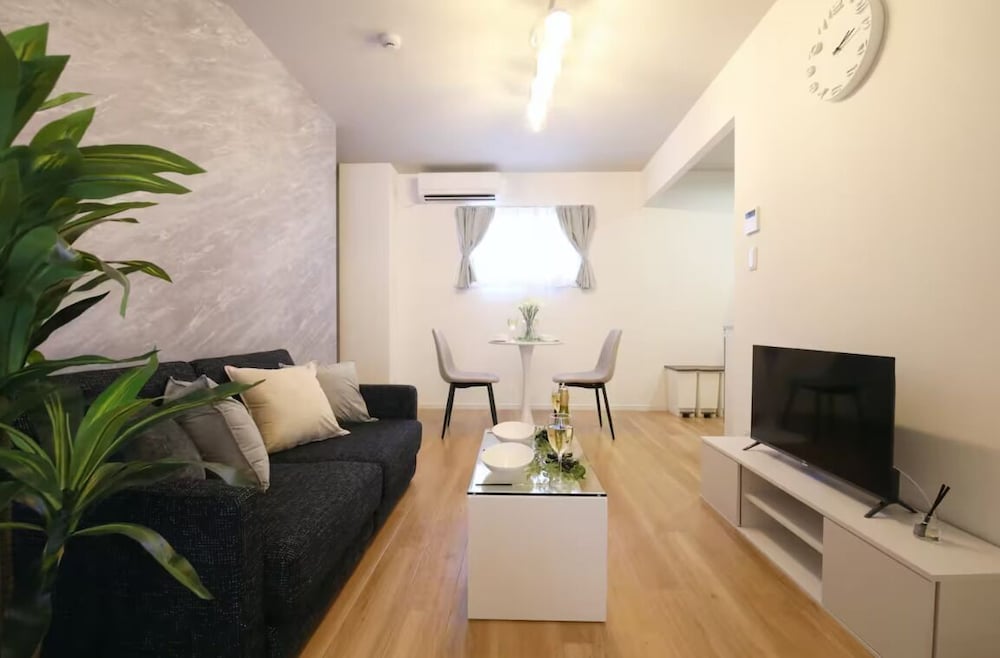 コンフォート アパートメント ベッド (複数台) 禁煙 バルコニー 203 | フォルモント寺田町