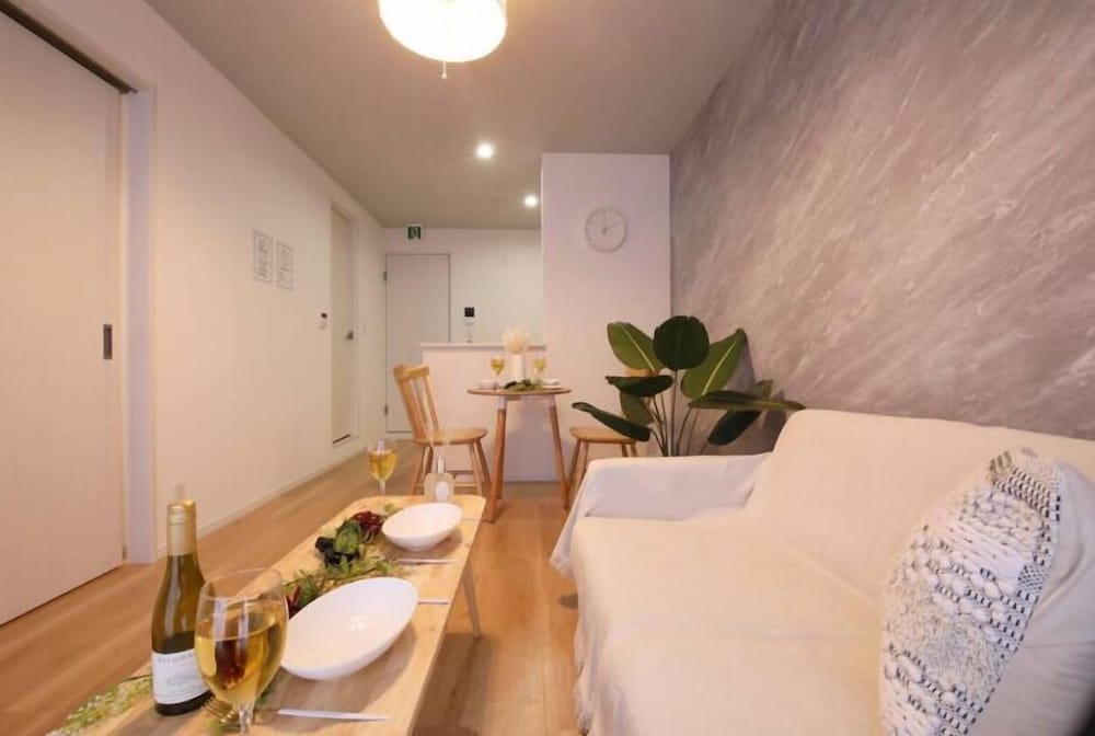 コンフォート アパートメント ベッド (複数台) 禁煙 バルコニー 201 客室内のダイニングエリア5 | フォルモント寺田町