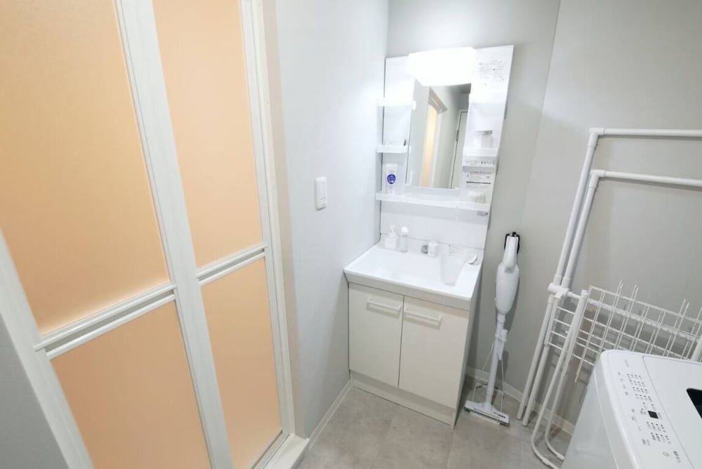 コンフォート アパートメント ベッド (複数台) 禁煙 バルコニー 201 バスルームの設備0 | フォルモント寺田町