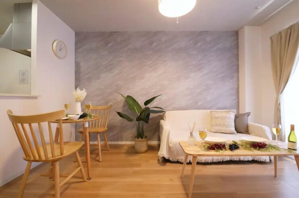 コンフォート アパートメント ベッド (複数台) 禁煙 バルコニー 201 | フォルモント寺田町