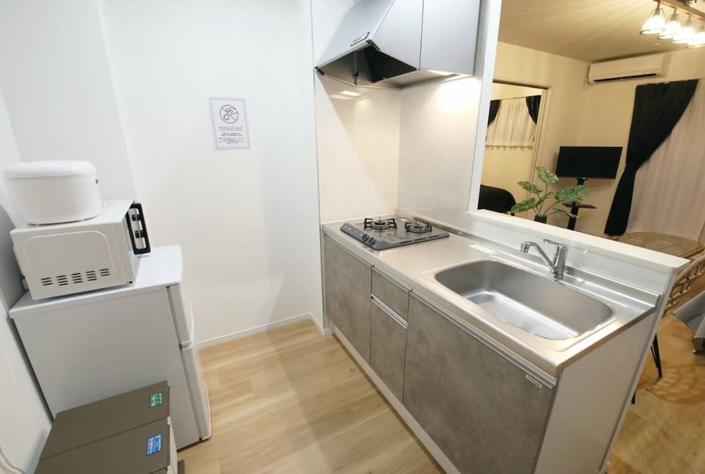 コンフォート アパートメント ベッド (複数台) 禁煙 バルコニー 202 専用キッチン7 | フォルモント寺田町