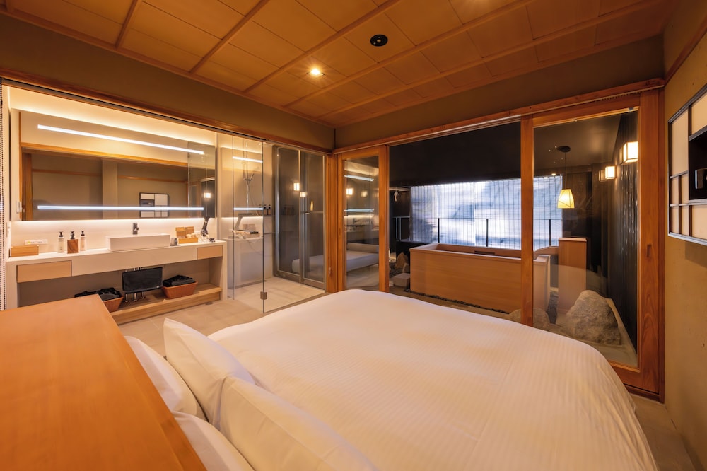 ベーシック ダブルルーム 客室2 | Nazuna 京都 西本願寺