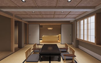 Nazuna Kyoto Nishi Honganji