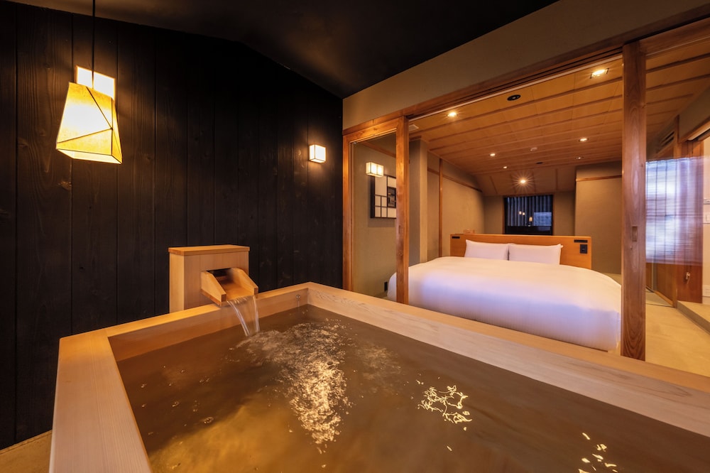 ベーシック ダブルルーム 客室7 | Nazuna 京都 西本願寺