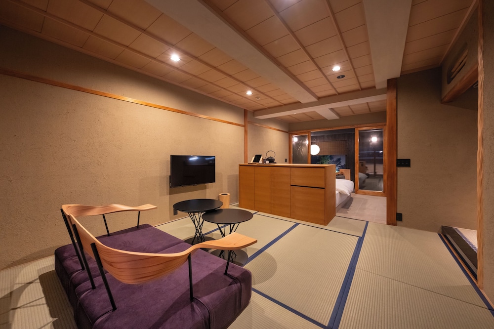 デラックス ダブルルーム 客室2 | Nazuna 京都 西本願寺