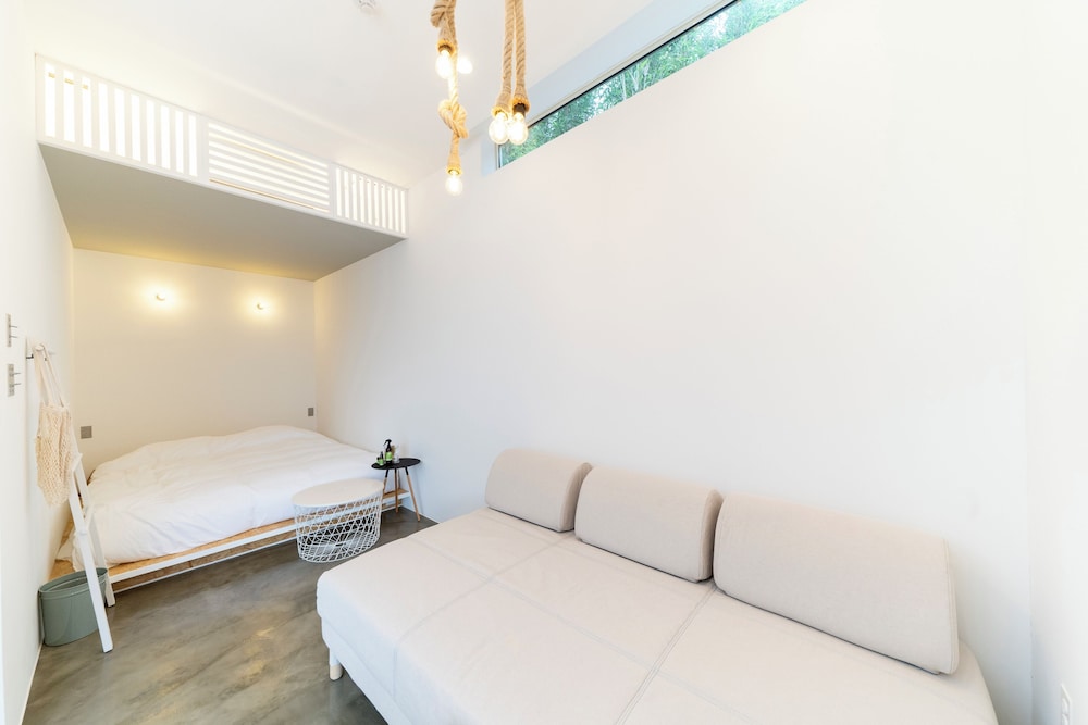 スーペリア ヴィラ 客室0 | THE CHIKURA UMI BASE CAMP