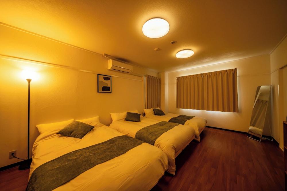 トリプルルーム(専用バス・トイレ付)禁煙 客室1 | Casa G.S. 大阪港