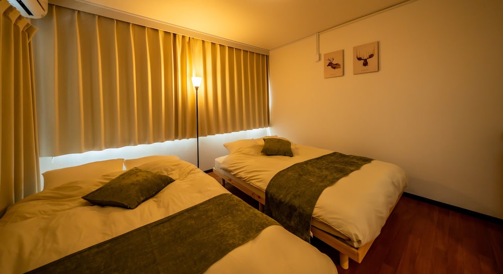 デラックス ファミリールーム(専用バス・トイレ付)禁煙 客室2 | Casa G.S. 大阪港