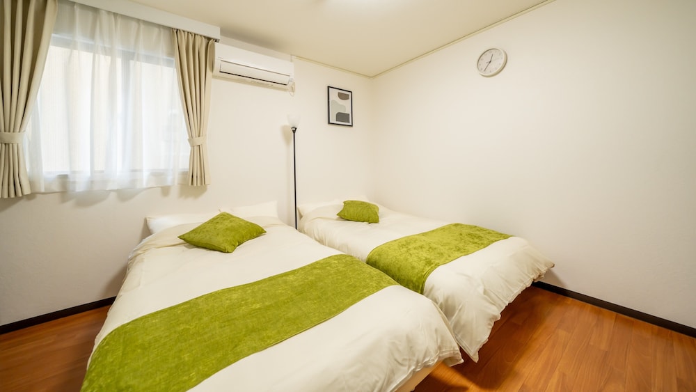 ツインルーム(専用バス・トイレ付)禁煙 客室3 | Casa G.S. 大阪港