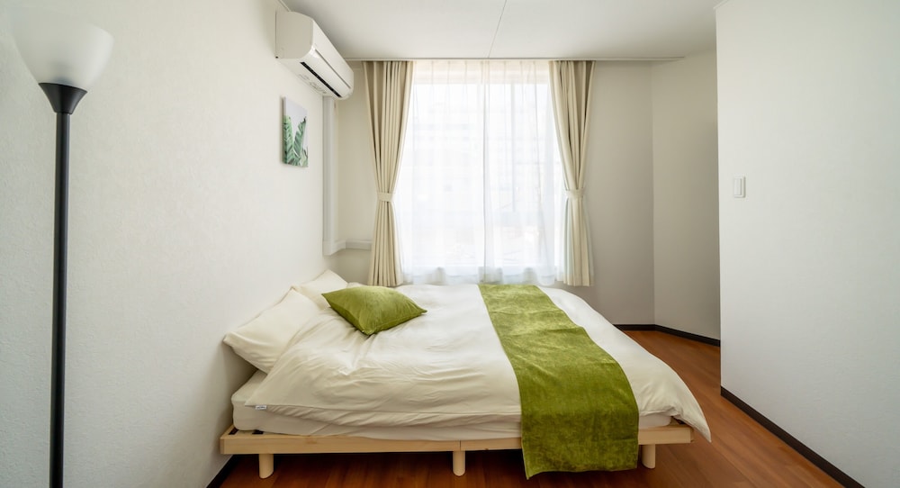 クラシック トリプルルーム(専用バス・トイレ付)禁煙 客室2 | Casa G.S. 大阪港