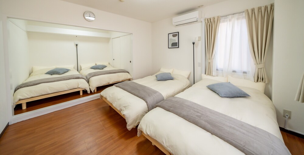 ファミリールーム(専用バス・トイレ付)禁煙 | Casa G.S. 大阪港