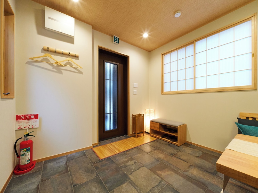 ハウス 2 ベッドルーム 禁煙 リビング エリア13 | Yadoya Asakusa Asagao