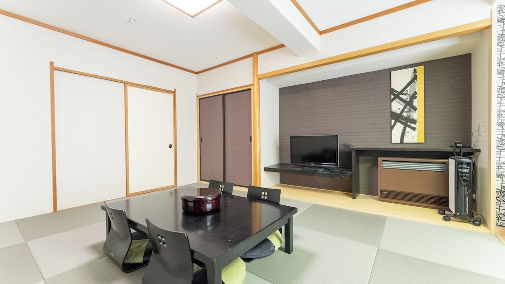 [和美麗デザイン] 34平米 禁煙 客室1 | リブマックスリゾート越後湯沢