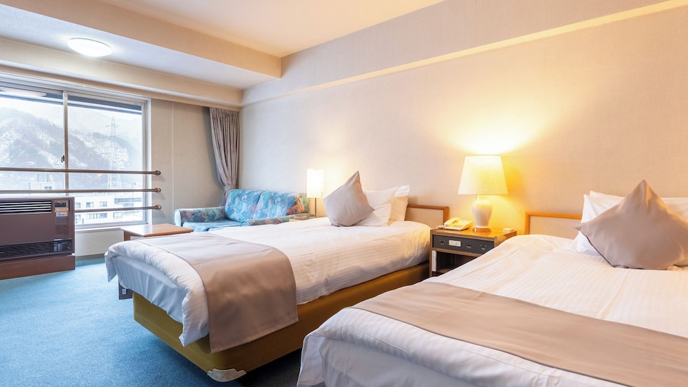 [洋モダンツイン] 34平米 禁煙 | リブマックスリゾート越後湯沢