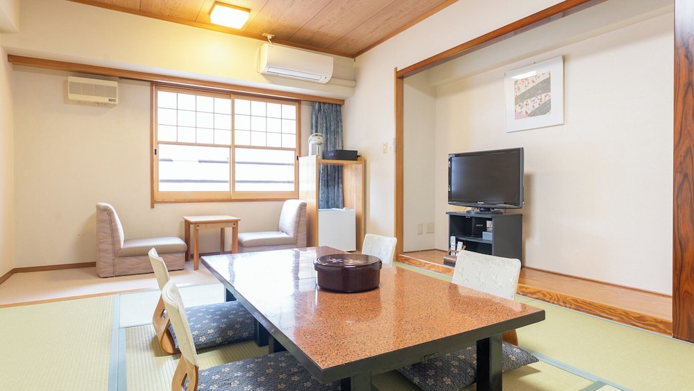 [コネクティングルーム和美麗] 34平米 禁煙 客室2 | リブマックスリゾート越後湯沢