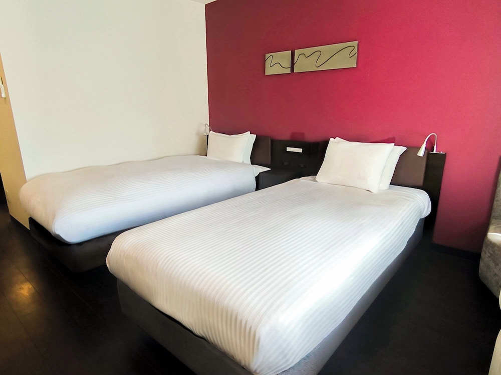 スーペリア ツインルーム 客室3 | ホテルアマネク大阪なんば