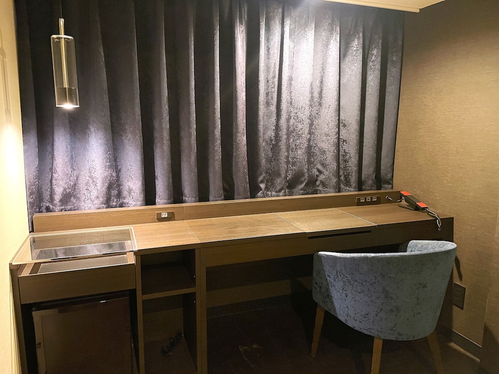 スタンダード ダブルルーム 客室2 | ホテルアマネク大阪なんば