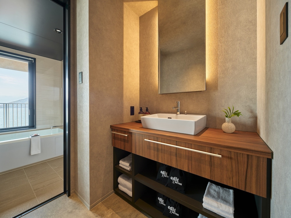 テラスツインオーシャンビュー(WEST棟) 禁煙 客室1 | edit x seven 瀬戸内小豆島