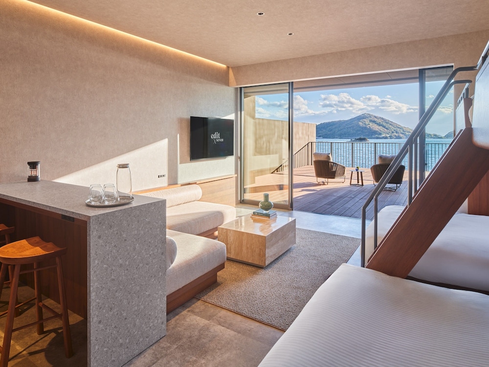 テラスバンクオーシャンビュー(WEST棟) 禁煙 | edit x seven 瀬戸内小豆島