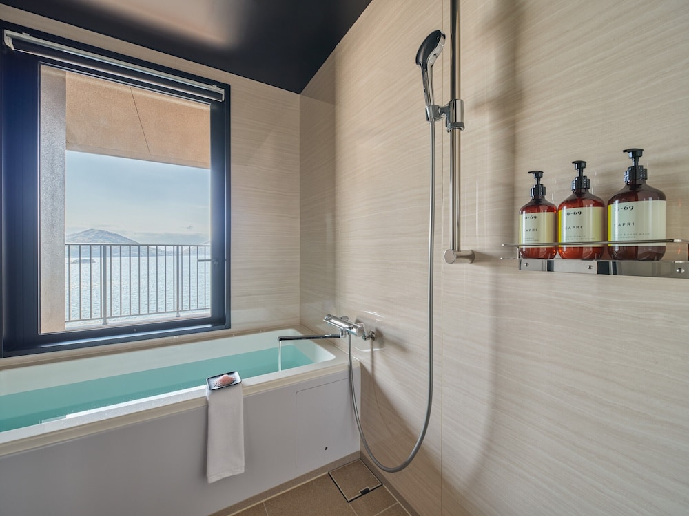 ジャパニーズモダン(EAST棟) 禁煙 バスルーム0 | edit x seven 瀬戸内小豆島