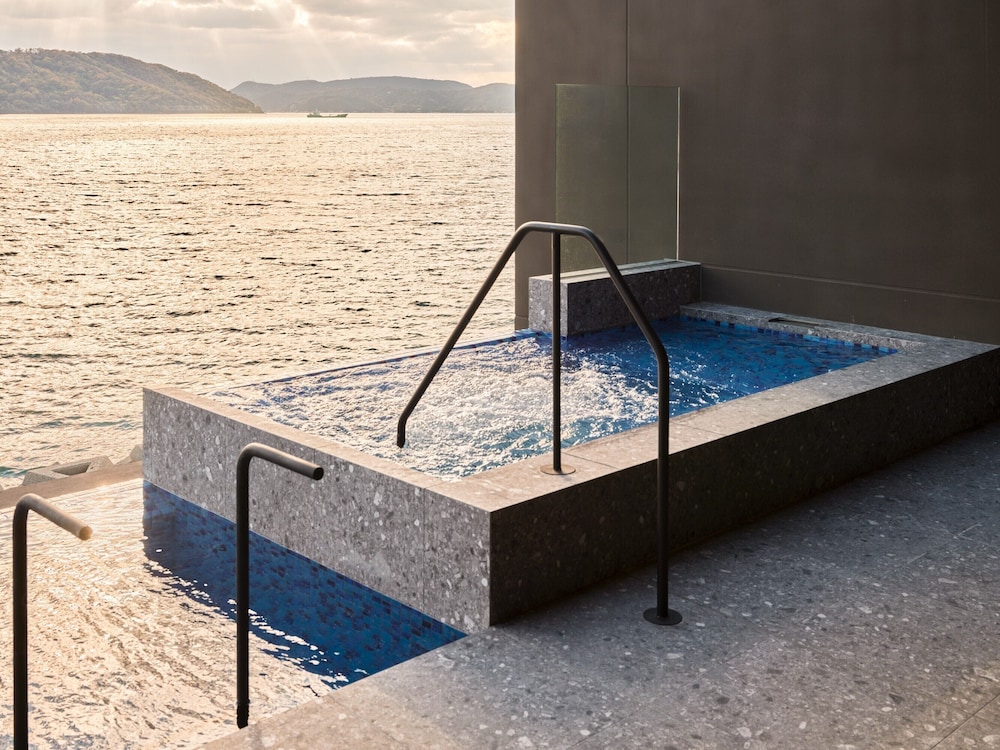 スパ1 | edit x seven 瀬戸内小豆島