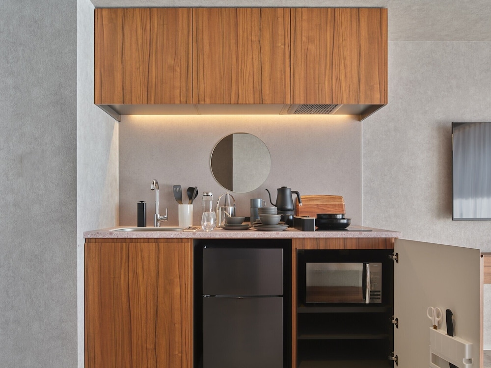 スーペリアツイン(EAST棟) 禁煙 専用キッチン0 | edit x seven 瀬戸内小豆島