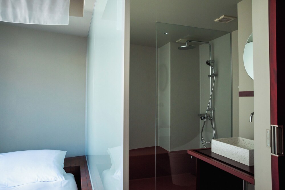ベーシック ダブルルーム シティビュー バスルーム0 | SOIL Nihonbashi Hotel