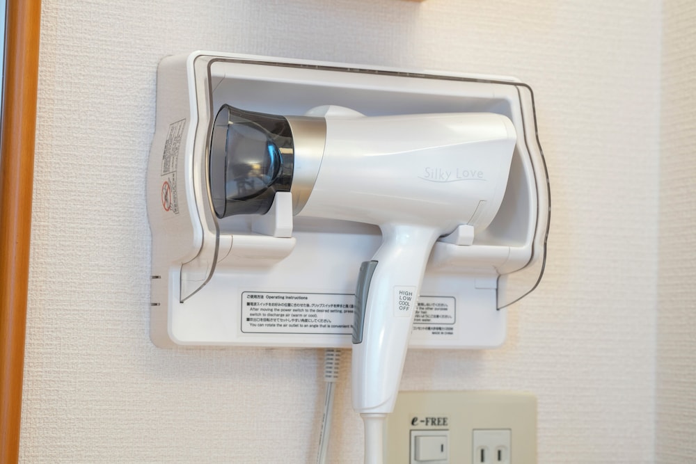 エコノミー ダブルルーム 禁煙 客室の設備とサービス1 | ホテルエンディア岐阜