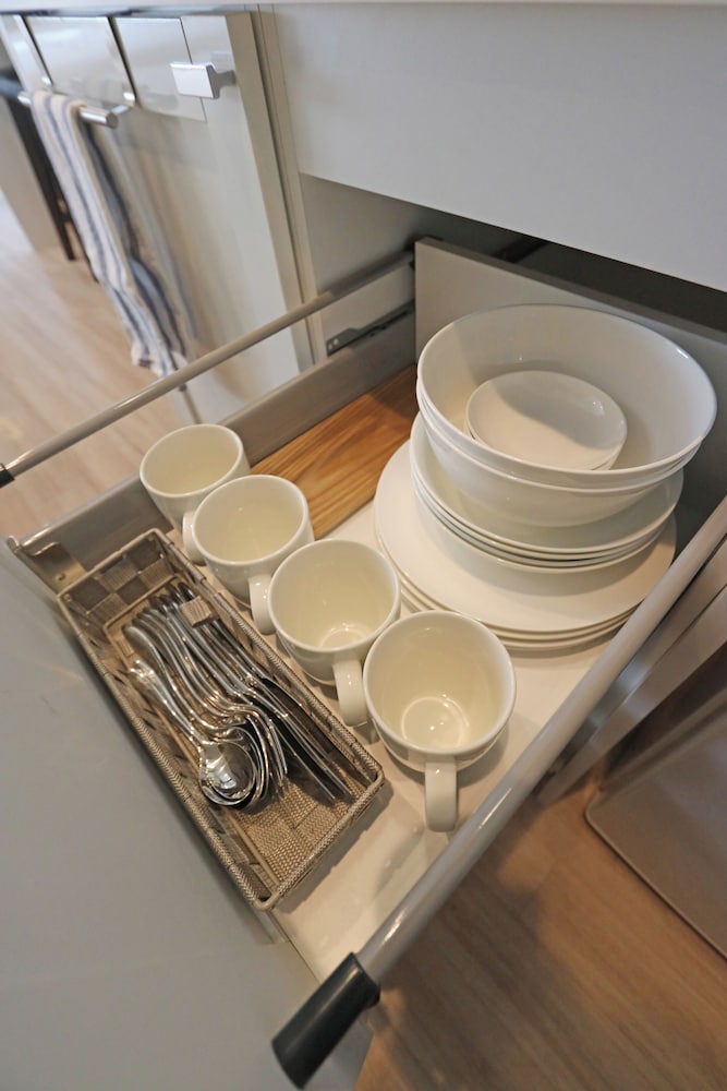 トリプルルーム 専用キッチン0 | プチグランデ雅