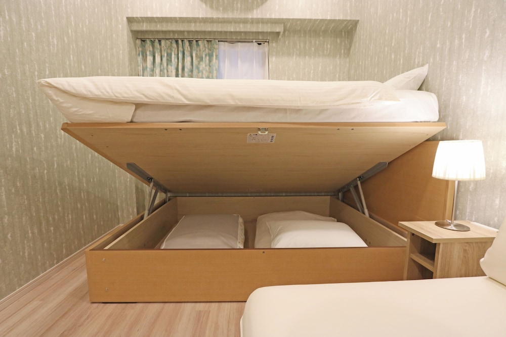 トリプルルーム 客室3 | プチグランデ雅