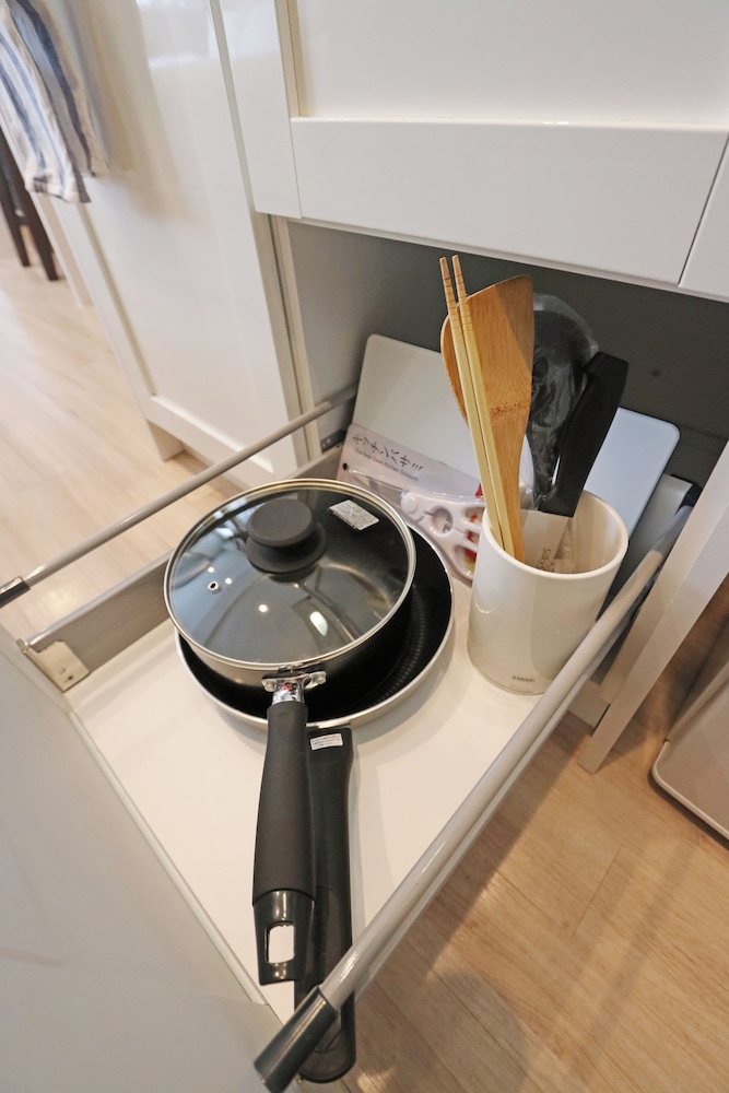 トリプルルーム 専用キッチン1 | プチグランデ雅