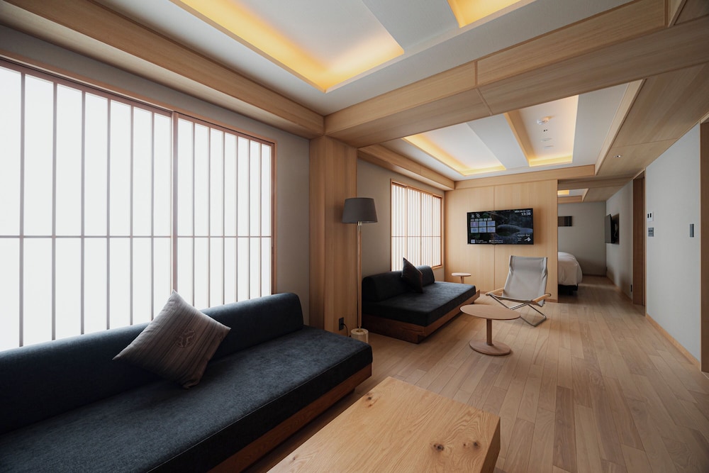ラグジュアリー スタジオスイート 客室13 | soyo-ka kyoto sanjo