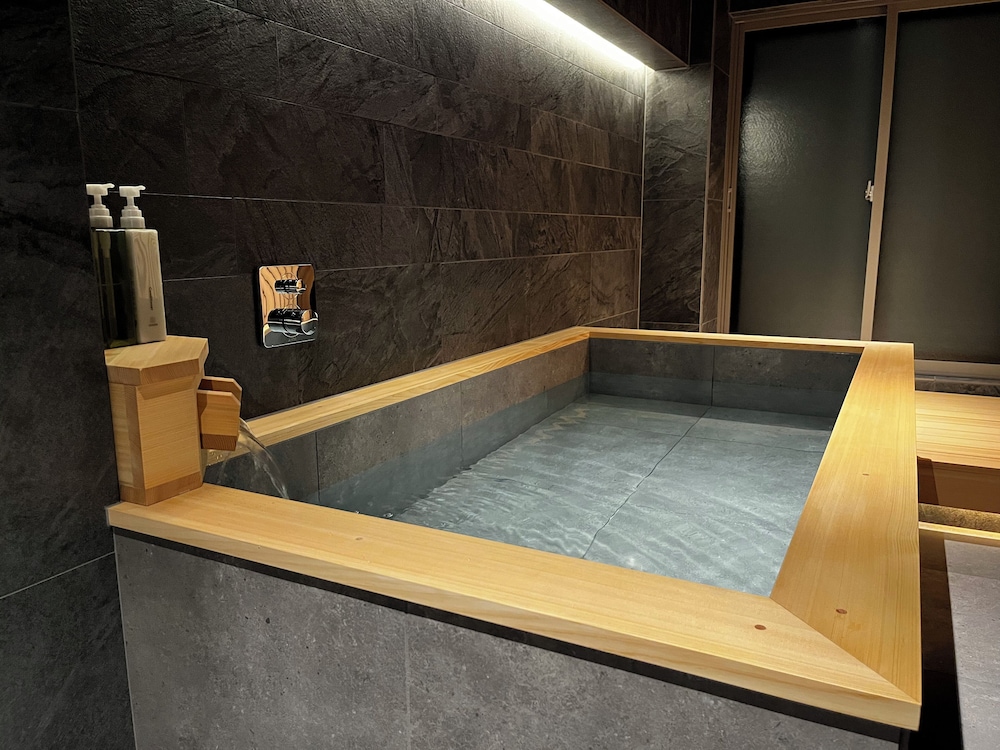 ラグジュアリー スタジオスイート バスルーム2 | soyo-ka kyoto sanjo