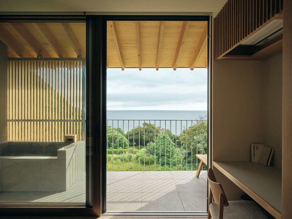 露天風呂付き客室 禁煙 部屋からの景観1 | SANU 2nd Home 伊豆1st