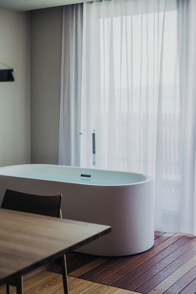 客室1 | SANU 2nd Home 伊豆1st