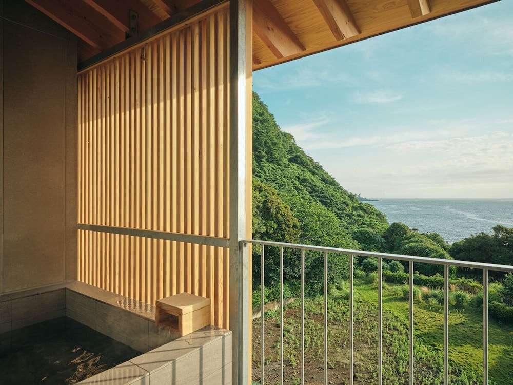 露天風呂付き客室 禁煙 部屋からの景観2 | SANU 2nd Home 伊豆1st