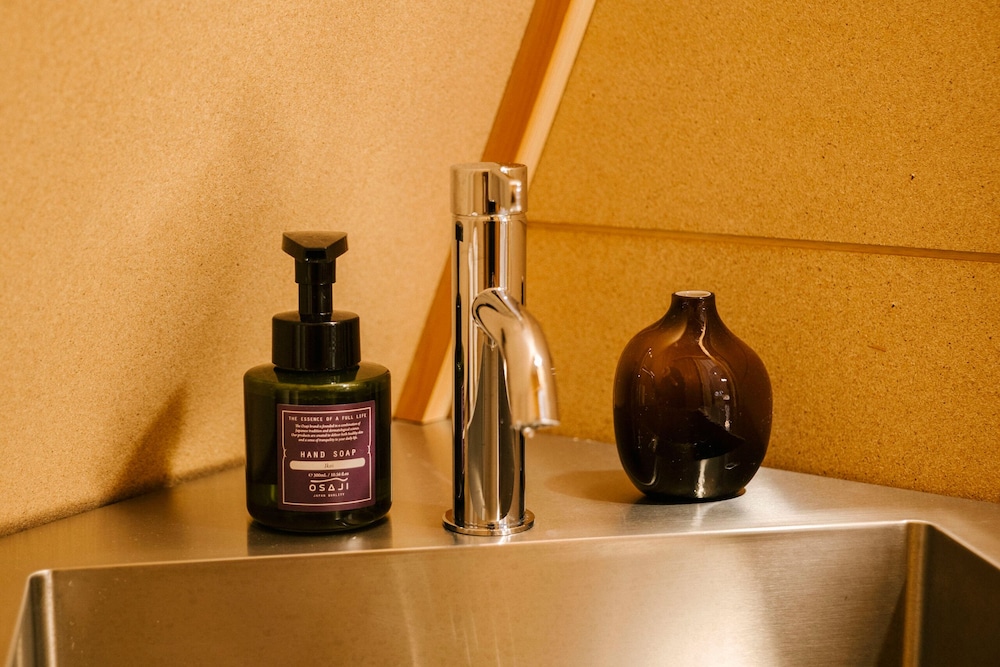 作業用モニター付き客室 禁煙 バスルーム2 | SANU 2nd Home 白樺湖2nd