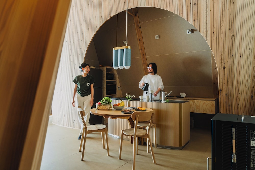 作業用モニター付き客室 禁煙 専用キッチン2 | SANU 2nd Home 白樺湖2nd