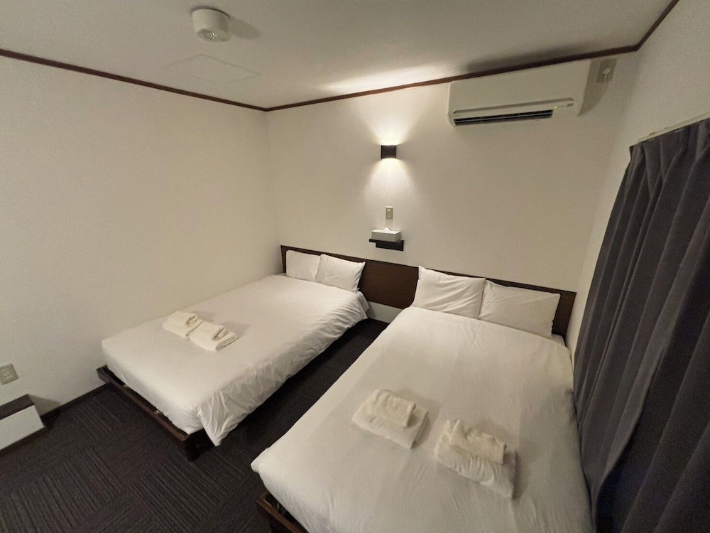 4 人部屋 客室1 | 函館開港庵